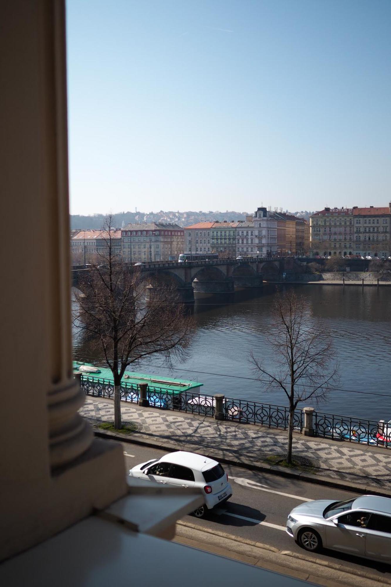 Rasinovo Nabrezi - Riverside Residence Praha Eksteriør bilde
