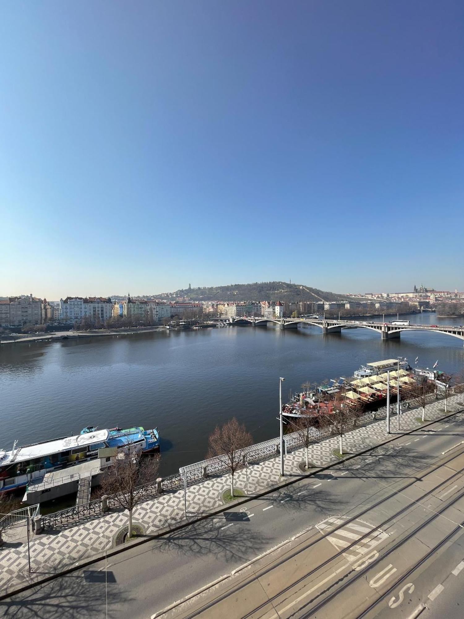 Rasinovo Nabrezi - Riverside Residence Praha Eksteriør bilde